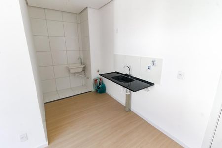 Apartamento para alugar com 35m², 2 quartos e sem vaga Apartamento para alugar com 35m², 2 quartos e sem vagaCozinha e Área de Serviço