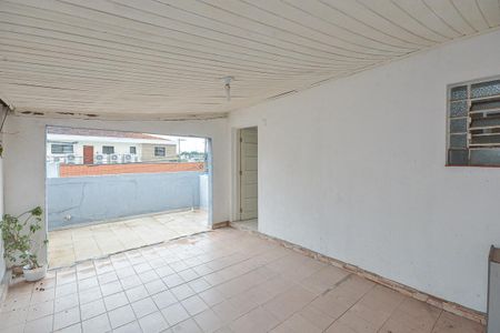 Casa à venda com 217m², 3 quartos e 1 vaga Casa à venda com 217m², 3 quartos e 1 vagaSacada