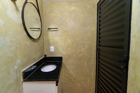 Banheiro de apartamento para alugar com 1 quarto, 27m² em Parque Jabaquara, São Paulo