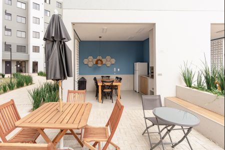 Apartamento para alugar com 55m², 2 quartos e sem vagaÁrea comum - Churrasqueira