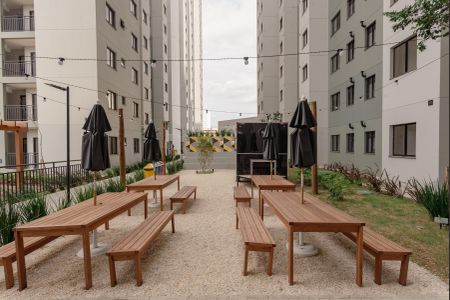 Apartamento para alugar com 55m², 2 quartos e sem vagaÁrea comum