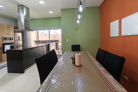 Casa à venda com 221m², 3 quartos e 4 vagasSala de Jantar