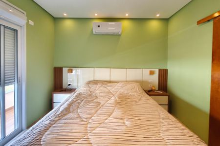 Quarto Suíte de casa à venda com 3 quartos, 229m² em Jardim Ipaussurama, Campinas