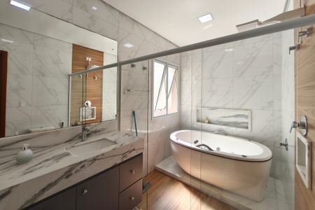 Casa à venda com 221m², 3 quartos e 4 vagasBanheiro Suíte