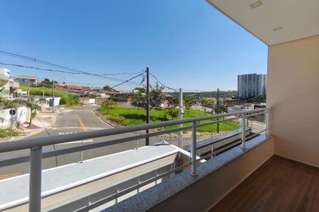 Casa à venda com 221m², 3 quartos e 4 vagasVaranda Suíte