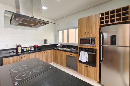 Casa à venda com 221m², 3 quartos e 4 vagasCozinha