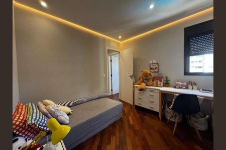 Apartamento à venda com 99m², 3 quartos e 2 vagasQuarto 2