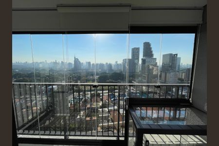 Studio para alugar com 31m², 1 quarto e sem vagaVaranda