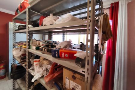 Casa à venda com 233m², 3 quartos e 3 vagasQuarto de Serviço