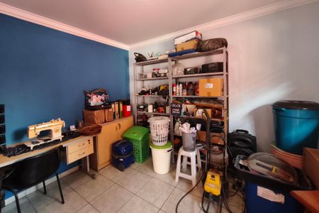 Casa à venda com 233m², 3 quartos e 3 vagasEscritório