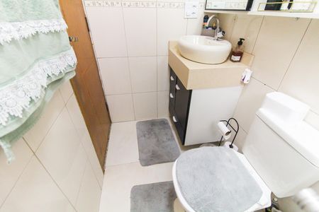 Apartamento para alugar com 48m², 2 quartos e 1 vaga Apartamento para alugar com 48m², 2 quartos e 1 vagaBanheiro