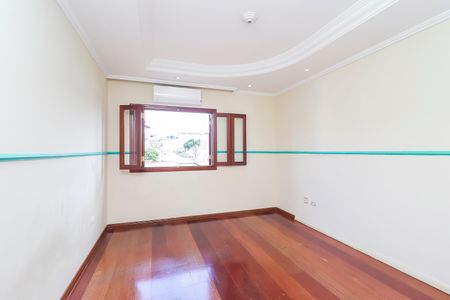 Casa à venda com 570m², 4 quartos e 10 vagasQuarto 2