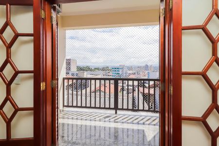 Casa à venda com 570m², 4 quartos e 10 vagasVaranda da Suíte