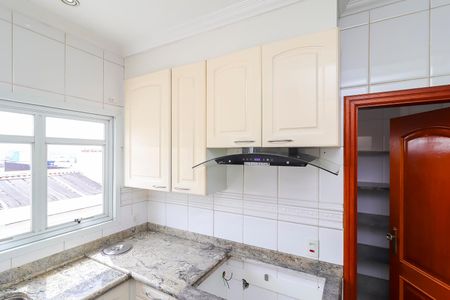 Casa à venda com 570m², 4 quartos e 10 vagasCozinha - Armários