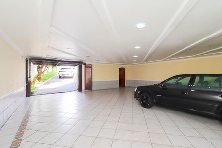 Casa à venda com 570m², 4 quartos e 10 vagasGaragem