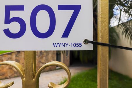 Casa à venda com 570m², 4 quartos e 10 vagasPlaquinha - Cód. WYNY-1055