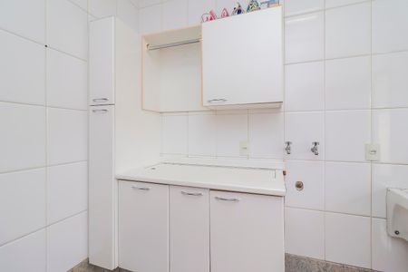 Casa à venda com 570m², 4 quartos e 10 vagasÁrea de Serviço