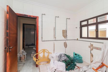 Casa à venda com 570m², 4 quartos e 10 vagasEdícula