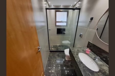 Banheiro  de apartamento para alugar com 1 quarto, 23m² em Centro, Rio de Janeiro