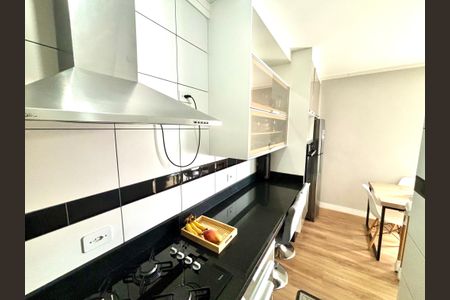 Apartamento à venda com 87m², 2 quartos e 1 vagaCozinha - Armários
