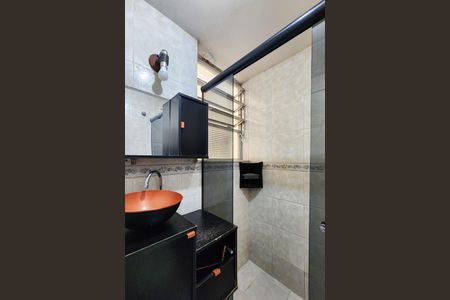 Apartamento para alugar com 74m², 2 quartos e 1 vaga Apartamento para alugar com 74m², 2 quartos e 1 vagaBanheiro