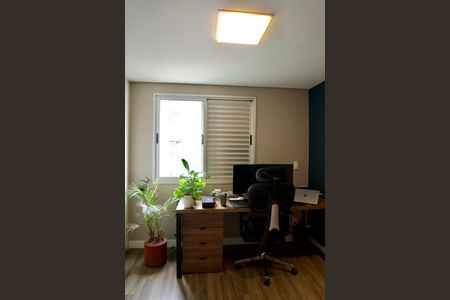 Apartamento à venda com 90m², 2 quartos e 2 vagas Apartamento à venda com 90m², 2 quartos e 2 vagasSuíte 2