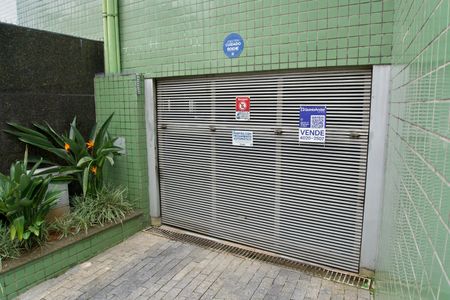 Apartamento à venda com 90m², 2 quartos e 2 vagas Apartamento à venda com 90m², 2 quartos e 2 vagasInstalação de placa 5A - foto 1