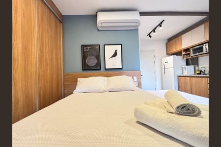 Studio à venda com 27m², 1 quarto e sem vaga Studio à venda com 27m², 1 quarto e sem vagaStudio