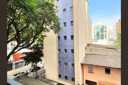 Studio à venda com 27m², 1 quarto e sem vaga Studio à venda com 27m², 1 quarto e sem vagaVaranda