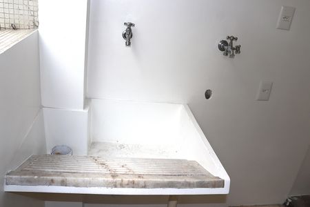 Apartamento para alugar com 118m², 3 quartos e 1 vagaÁrea de Serviço