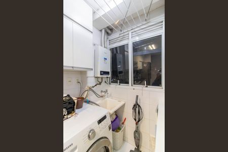 Apartamento à venda com 68m², 3 quartos e 1 vagaÁrea de Serviço