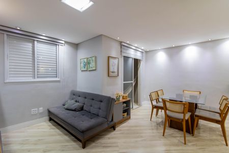Apartamento à venda com 68m², 3 quartos e 1 vagaSala