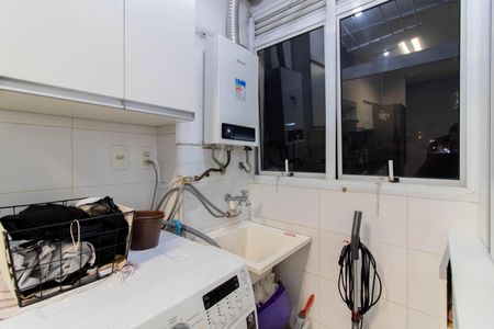 Apartamento à venda com 68m², 3 quartos e 1 vagaÁrea de Serviço