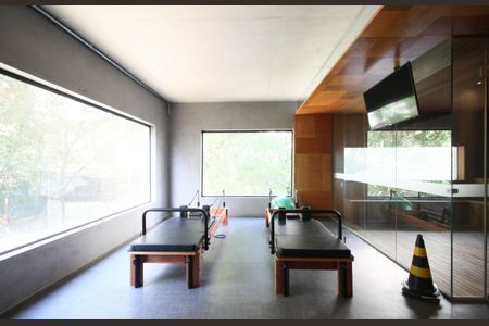 Apartamento à venda com 75m², 2 quartos e 2 vagas Apartamento à venda com 75m², 2 quartos e 2 vagasÁrea comum - Academia