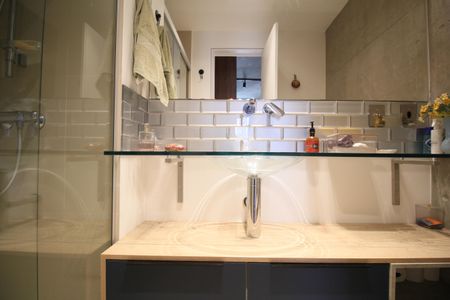 Apartamento à venda com 75m², 2 quartos e 2 vagasBanheiro 2