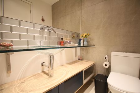 Apartamento à venda com 75m², 2 quartos e 2 vagasBanheiro 2