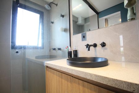 Apartamento à venda com 75m², 2 quartos e 2 vagasBanheiro 1