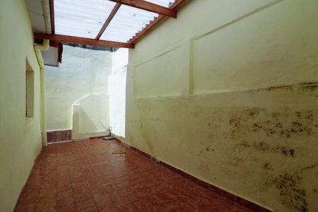 Casa à venda com 240m², 5 quartos e 2 vagasCasa 1 - Área de Serviço