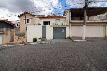 Casa à venda com 240m², 5 quartos e 2 vagasFachada