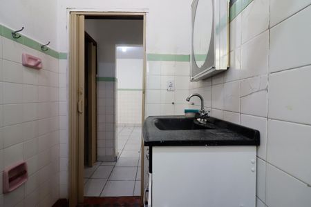 Casa à venda com 240m², 5 quartos e 2 vagasCasa 1 - Banheiro
