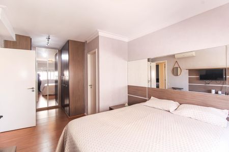 Apartamento à venda com 134m², 3 quartos e 2 vagasQuarto 2 - Suíte