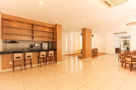 Apartamento à venda com 134m², 3 quartos e 2 vagasÁrea comum - Salão de festas