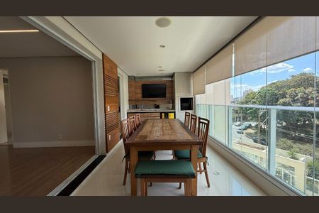 Apartamento à venda com 3 quartos, 107m² em Vila Lucia Elvira, São Paulo