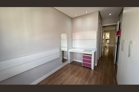 Apartamento à venda com 3 quartos, 107m² em Vila Lucia Elvira, São Paulo