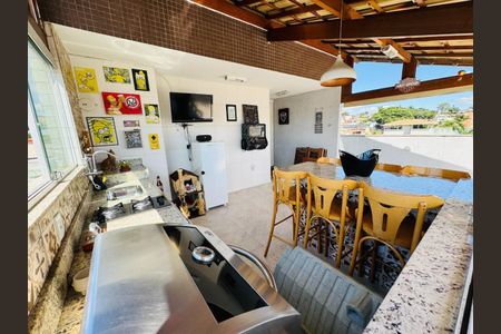 Apartamento à venda com 3 quartos, 120m² em Copacabana, Belo Horizonte