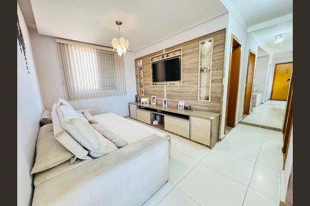 Apartamento à venda com 3 quartos, 120m² em Copacabana, Belo Horizonte