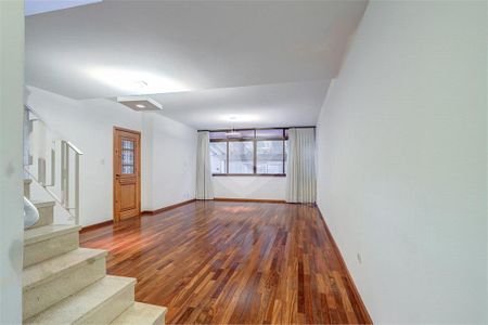 Casa à venda com 3 quartos, 178m² em Jardim Petropolis, São Paulo