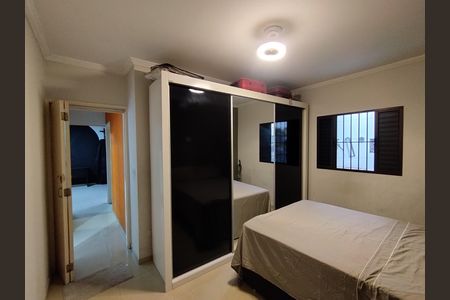 Quarto 2 de casa à venda com 2 quartos, 126m² em Jardim Climax, São Paulo