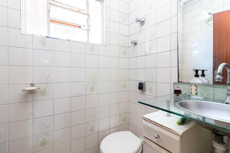 Casa à venda com 230m², 7 quartos e 2 vagasCasa 3 - Banheiro 2