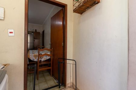 Casa à venda com 230m², 7 quartos e 2 vagasCasa 3 - Área de Serviço